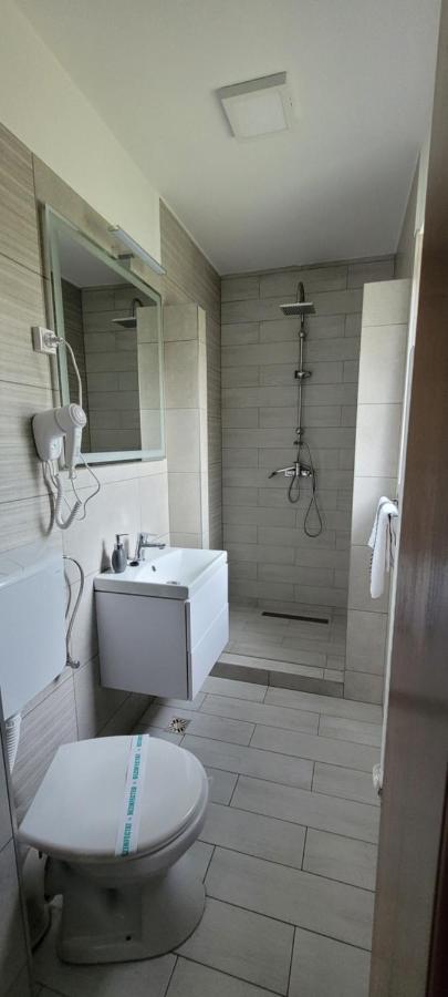 Jazmin Vendeghaz Villa Совата Екстериор снимка